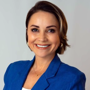 Bios - Andrea Sarralde - Communications Coordinator